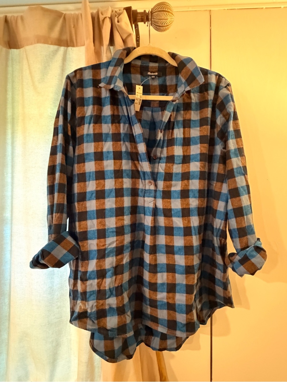 Madewell Blue and Black Plaid Button-Down Shirt 100% Cotton